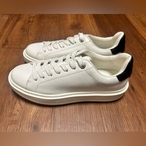 Steve Madden White and Black Leather Sneakers
